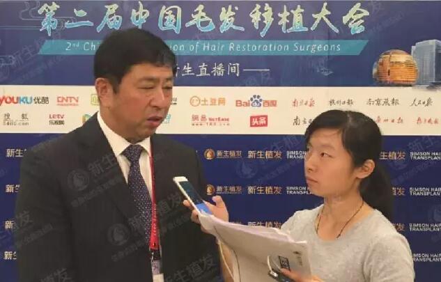 张春杰院长跟大家分享新生技术.jpg